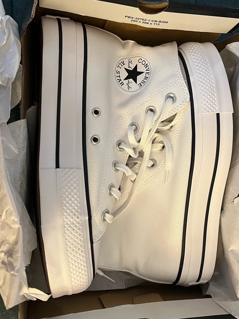 Converse Chuck Taylor All Star Platform High Top Sneakers - White NIB size 8